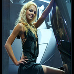 Autosalon 07 - Hosteska