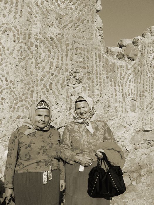 Slovenské babičky a Múr  nárekov