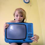 ''retro babe TV set''