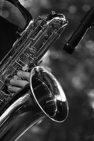 Saxofon v akci