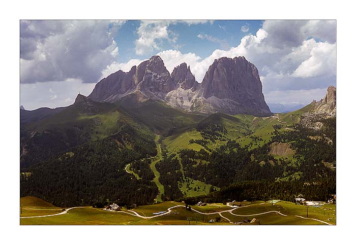 :::  Dolomity  :::