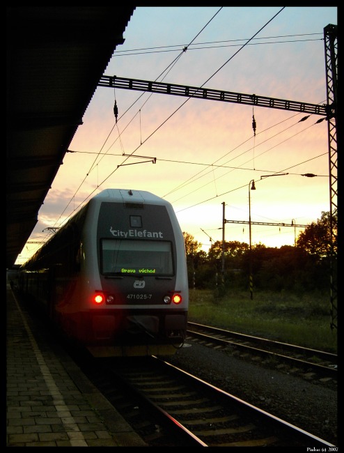 i ve Vitkovicich zapada slunce