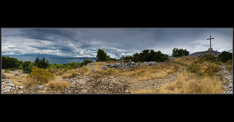 Křížovou cestou až na vrcholek