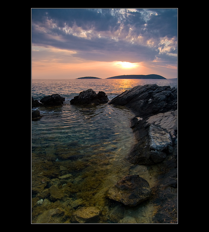 Odlesky usínajícího Slunce