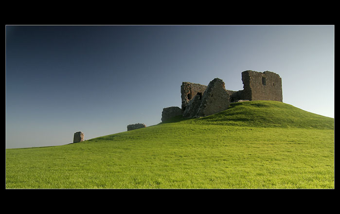 Old Duffus castle