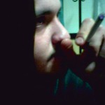 ...s cigaretou...