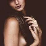 Ivanka s norkovym koziskem za pul mega