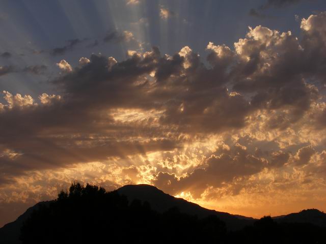 Západ slnka nad Kolymbiou - Rhodos