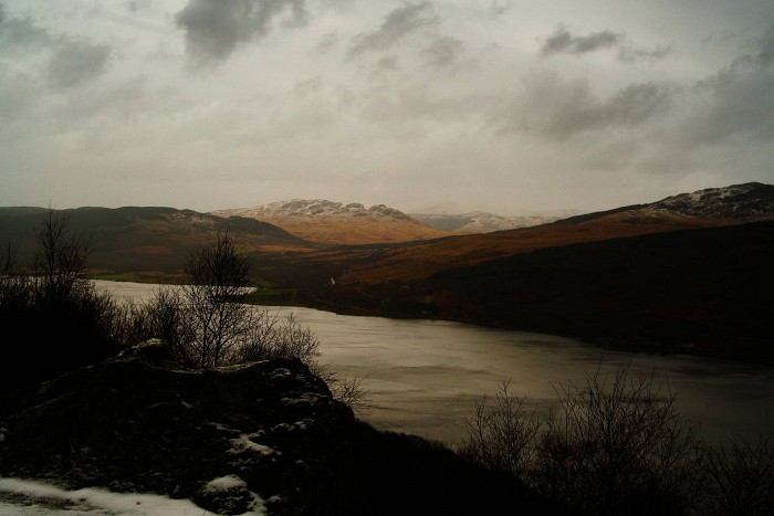 Loch ...