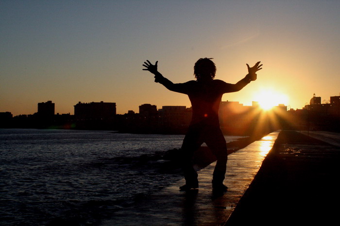 Malecon sun rise