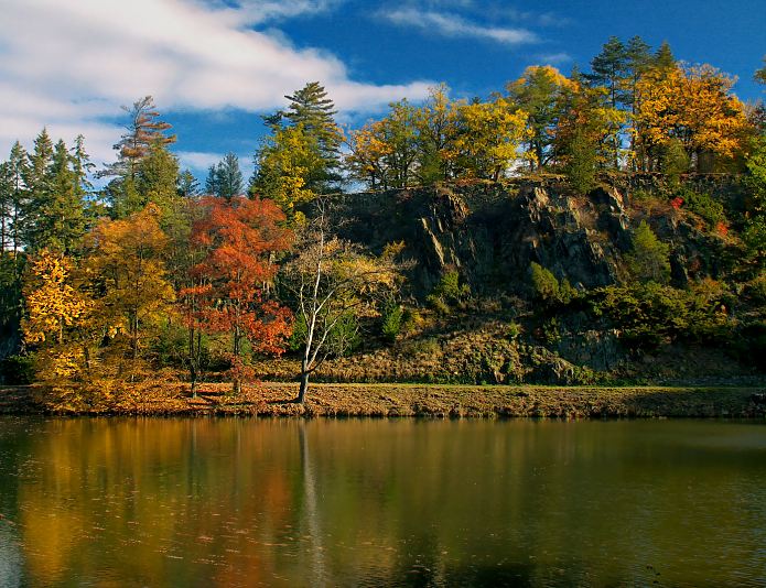 Podzimní klid u vody