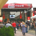 AJ BABKA MA RADA COCA-COLU.......