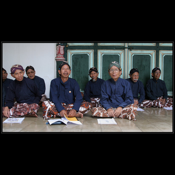 Samostudium palácových strážců