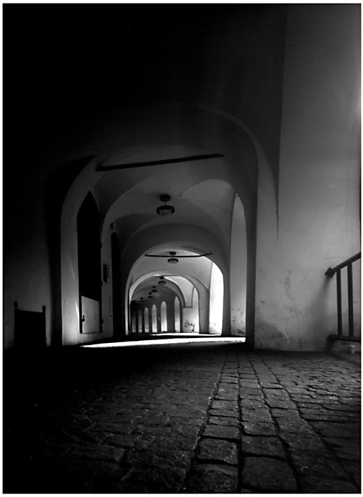 Podloubí u malého nám.