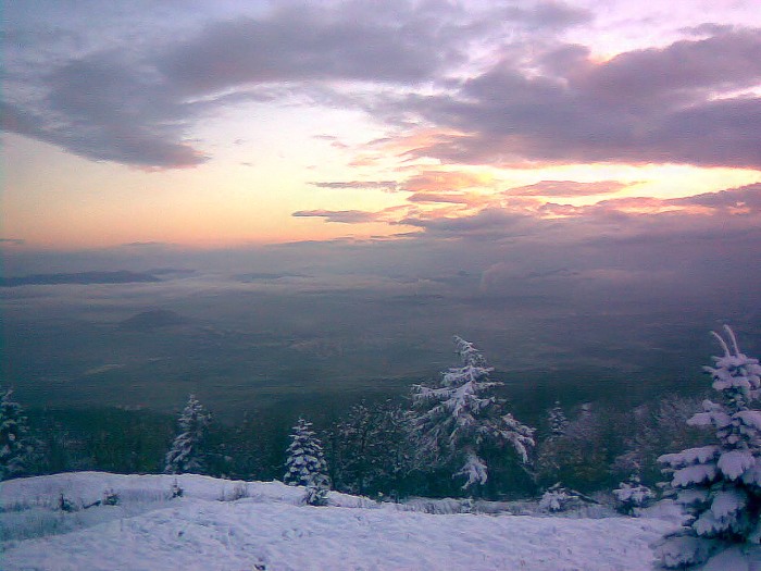 POHLED Z KOMARI VIZKY