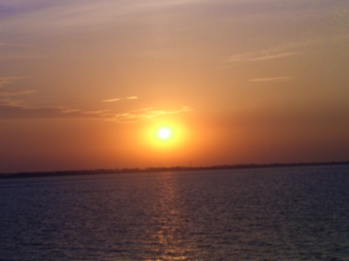 thE suN