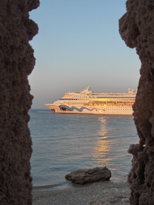 **AIDA**
