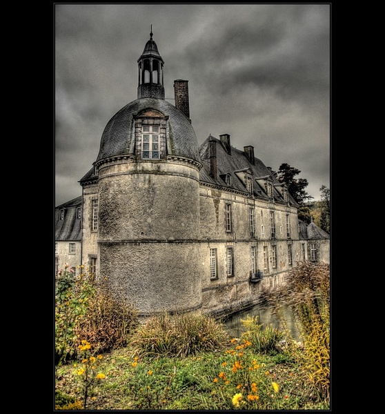 Chateau d'Etoges v Champagne