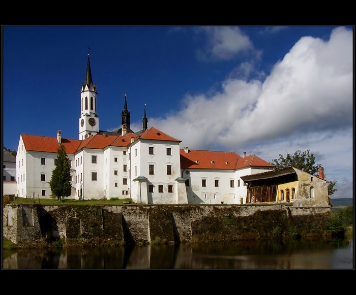  klášter
