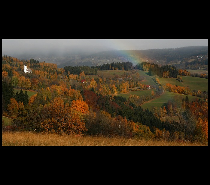 Kostelík s duhou