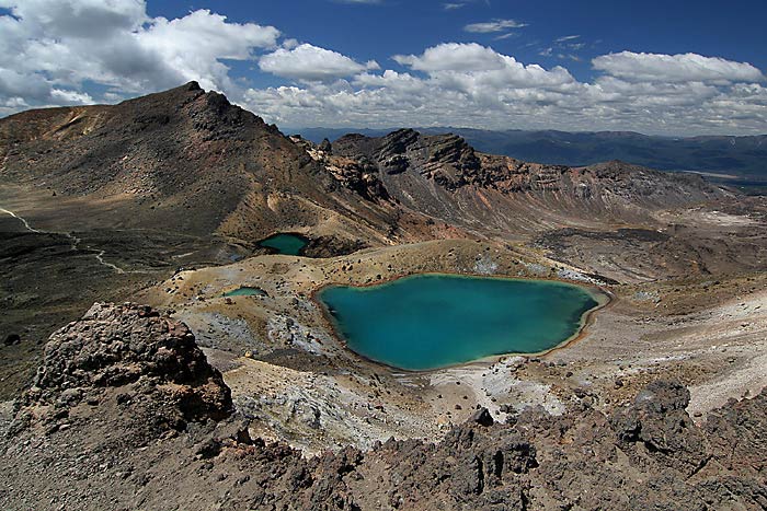 Emeralda lakes - Tongariro Crossing II