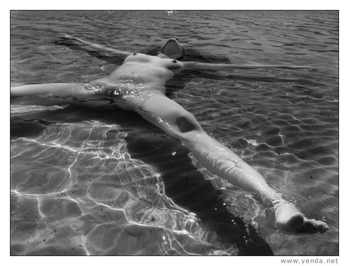 Z cyklu Živly: VODA