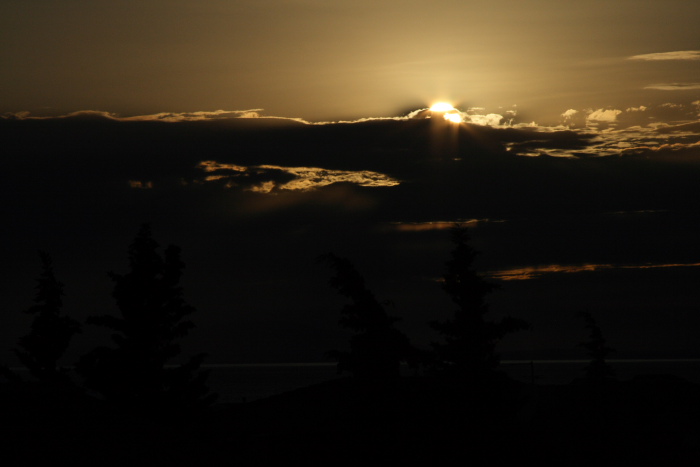 Když slunce zapadá