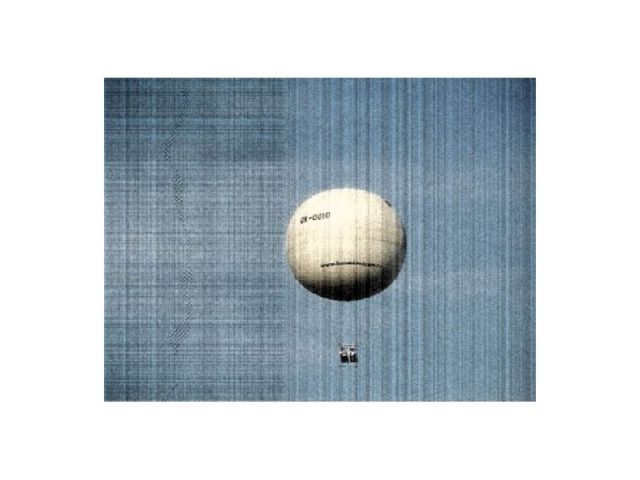 balon ve dvousměrném nebi