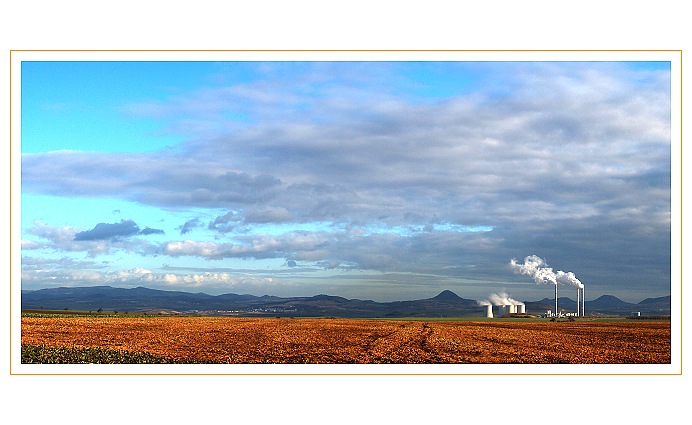 nebýt jí není spojení