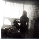 moje první pinhole - dáma s kočkou