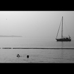 .. mávající potapěč..