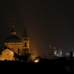 večer z mého prozatimního pokoje