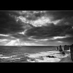 ~ Nekdo se diva II ~