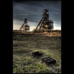 Dvě věže Massme a dva kanály