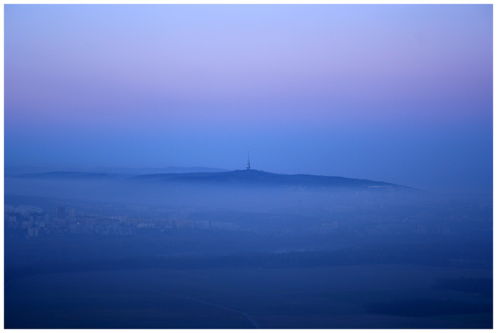 Bratislava s kopca Berg - Rakúsko