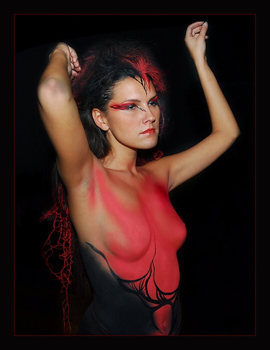 Body painting - devil