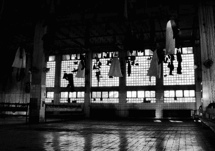 Opustena susarna v opustenem hornickem dole