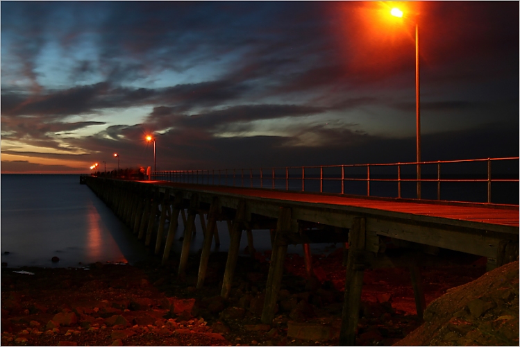 Červená se line záře