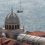 Katedrála pri pobreží