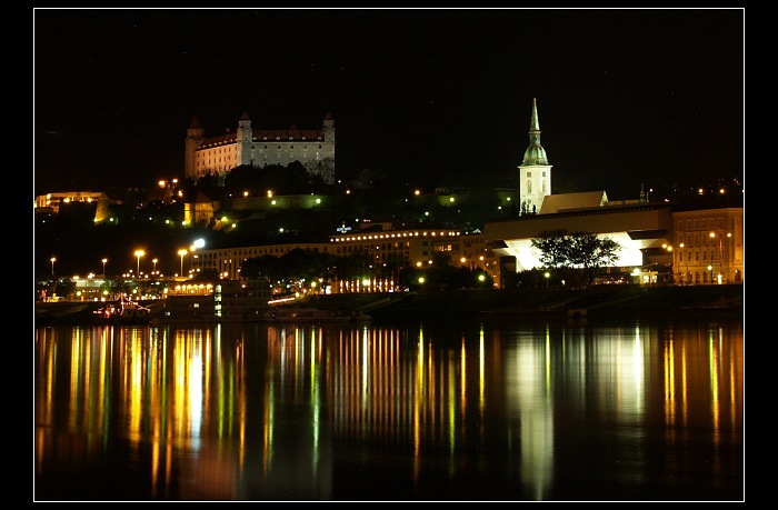 Asi to tu uz bolo, Bratislava v noci