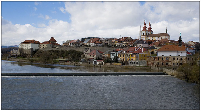 Město nad vodou