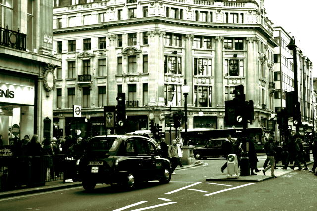 LONDON STYLE