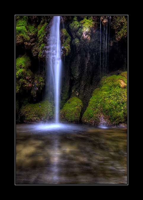Waterfall 3D