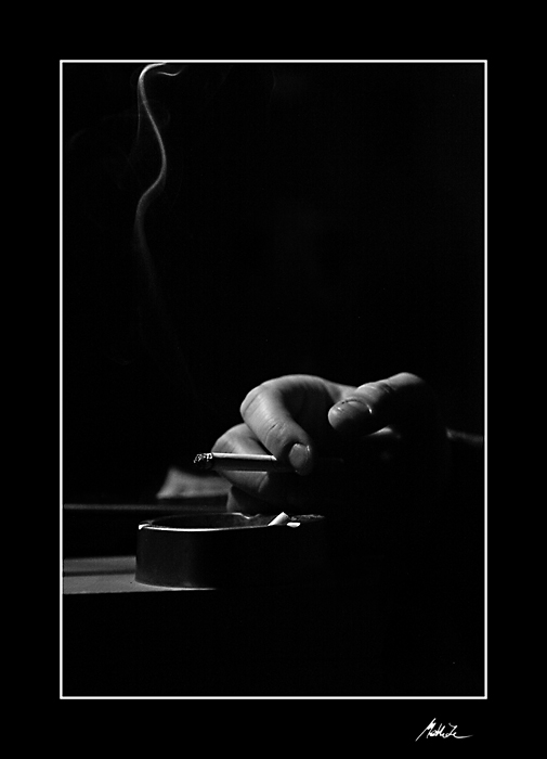 ::: Mind in smoke :::