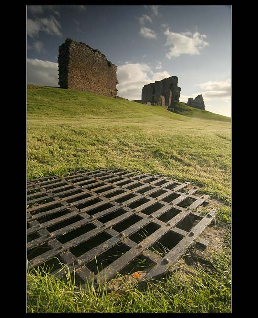 Old Duffus castle  III.