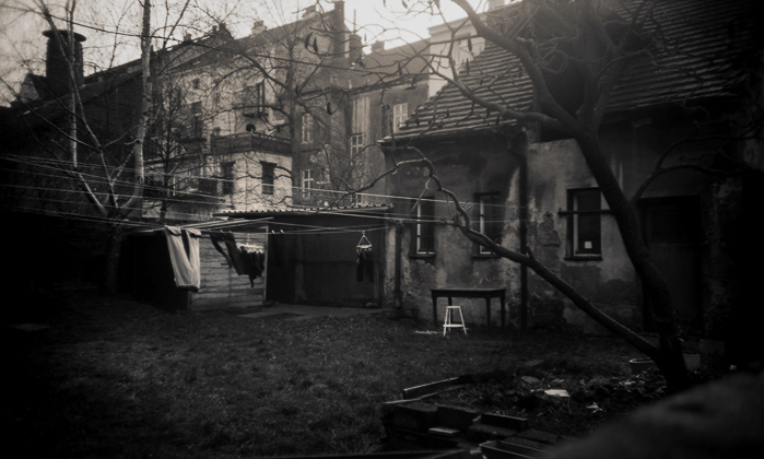 ... u sousedů na dvorku ...