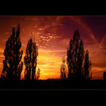 Další kýčovitý západ