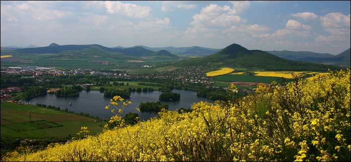 pohled z Máchova Radobýlu