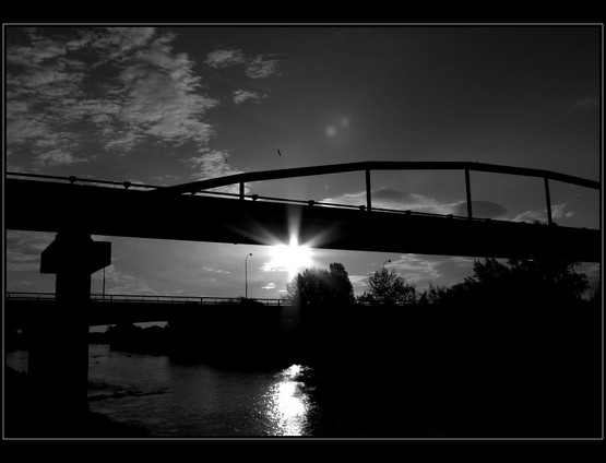 ...sun under the bridge...