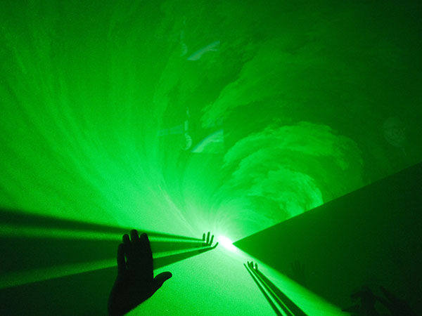 halvne nikdo na nic nesahejte!